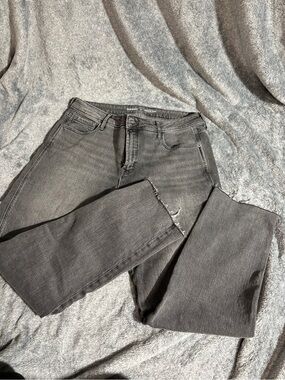 Old Navy Women's Charcoal Straight-Leg Jeans